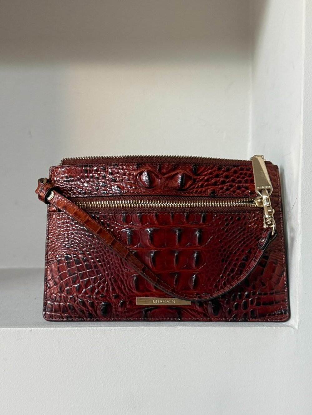 Brahmin Pecan Brown Croc Embossed Leather Wristlet Clutch Gold Hardware